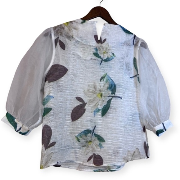 Bysi White Sheer Floral Blouse - Picture 15 of 15